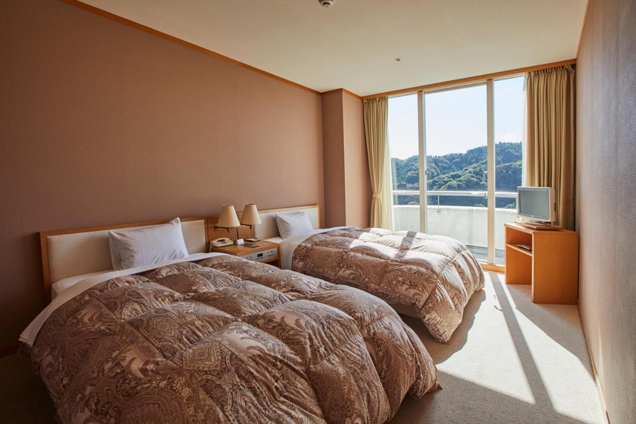 Kamogawa Country Hotel Exteriör bild